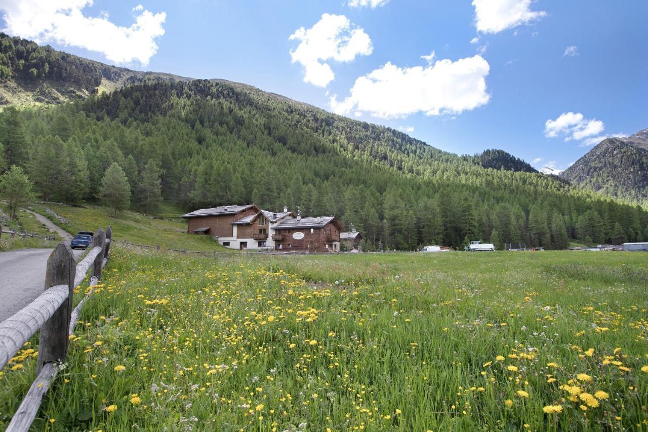 Agriturismo Bosco D'Oro 1 Leilighet Livigno Eksteriør bilde